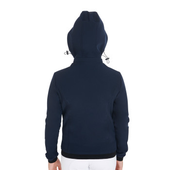 Dreilagige Softshelljacke für Kinder aus technischem Material