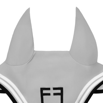 Double Stripes cap in EQUESTRO technical fabric