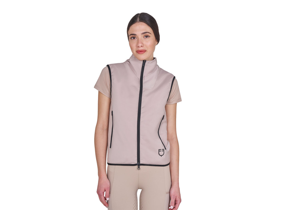 Women's sleeveless jacket from the EQUESTRO Foldable line