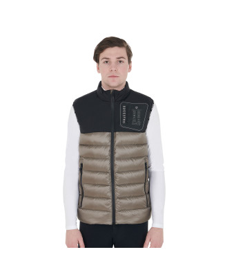 MEN'S BI-MATERIAL SLEEVELESS JACKET WITH SILICONE PATCH