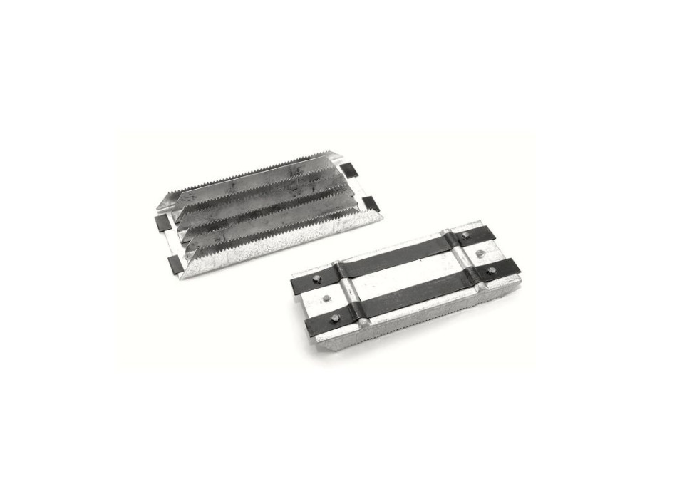 HANDMADE IRON NEAPOLITAN COMB