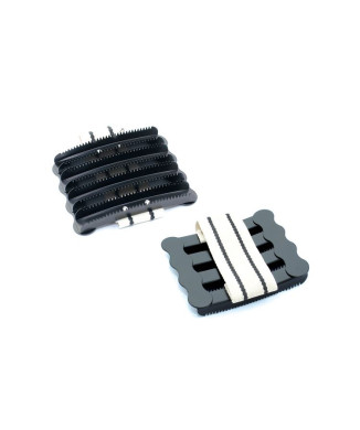 NEAPOLITAN IRON COMB