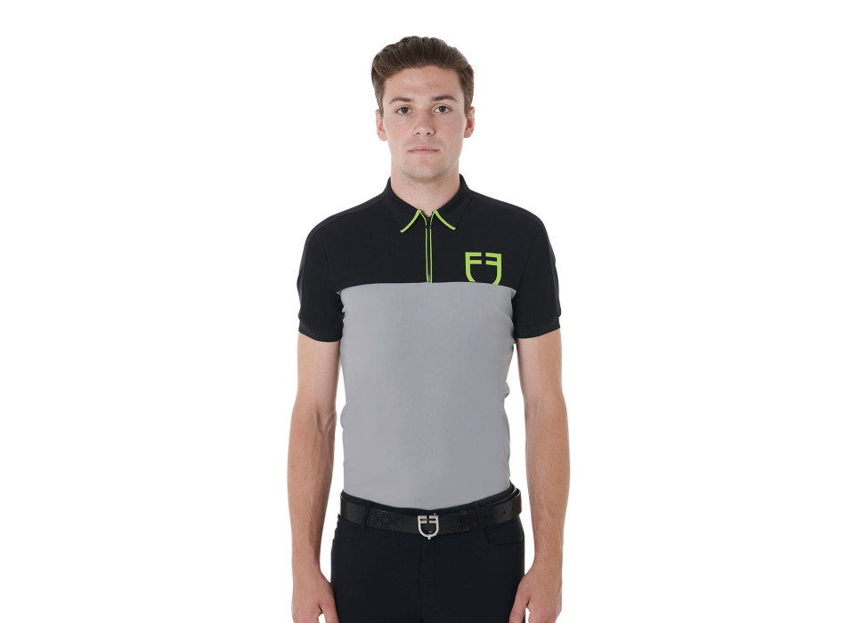 POLO DE ENTRENAMIENTO PARA HOMBRE DE AJUSTE AJUSTADO CON LOGO DELANTERO