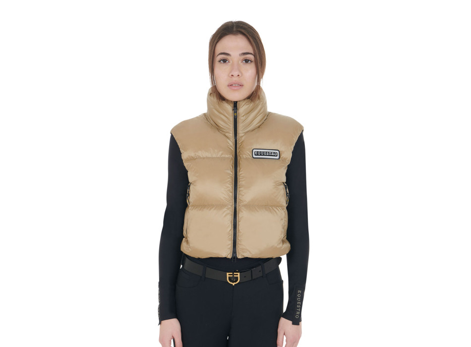 CHAQUETA DE MUJER SIN MANGAS CORTAS CON CREMALLERA