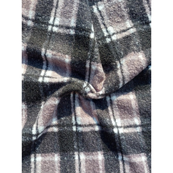 Coperta in misto lana-bouclé realizzata a mano e personalizzabile DHN 